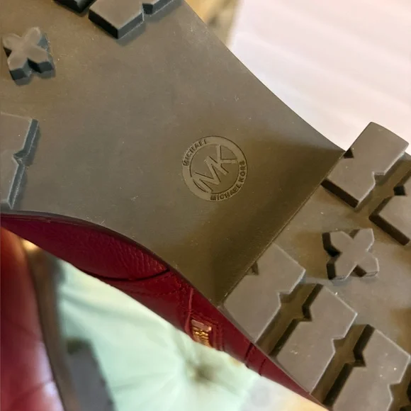 MICHAEL Michael Kors Kincaid Combat Boot Lace Up Bootie Merlot SZ8 - Picture 11 of 13